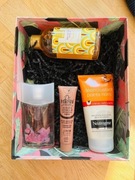 Świąteczny zestaw prezent pełnowymiarowe kosmetyki, neutrogena, Dr PawPaw 