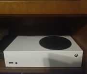 Xbox Series S 512Gb bez pada.