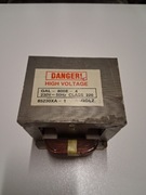 Transformator z mikrofalówki zgrzewarka usunięte uzwojenie