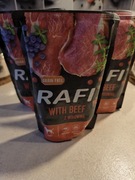 Mokra karma dla psów z wołowiną 