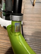 Woom 1 biegowka wersja limitowana Atomic neon 