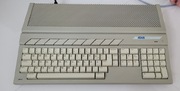 ATARI 1040ST z kablami