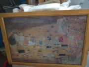 stary plakat w ozdobnej ramie Klimt Pocałunek obraz duży wymiar 100x70