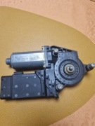 Silniczek szyby prawy przód Passst B5 Bosch FPG 12V 0 130821694