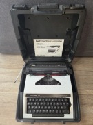 Privileg 330  - maszyna do pisania