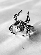 Pierścionek 16.9 pająk