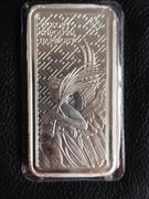 Sztabko-moneta Queen's Virtues 10 uncji srebra