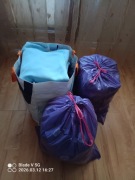 Paka  dla nastolatki - Bluzy  XXL  - 250 zł 