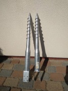 Podstawa słupa wkrecana do gruntu 70x865. Kotwa ocynkowana, firmy Hard Head