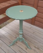 Odnowiony stolik kawowy pomocniczy konsola 