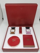 Tom Ford luksusowy  zestaw prezentowy– perfumy, pomadka, puder, paletka