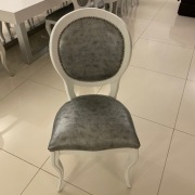 Eleganckie krzesła stołowe MEBLONOWAK (Novelle)- cena za 2 szt.