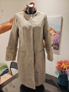 Elegancki płaszcz damski Mohito z futerkiem .