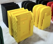 Adapter / uchwyt ścienny do narzędzi i baterii DeWalt 20v