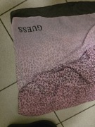 Duza chusta damska Guess