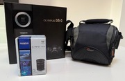 Olympus O-MD E-M5 Mark II z dwoma obiektywami i fleszem + gratisy