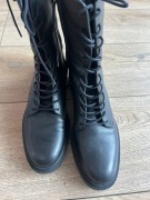 Botki sznurowane Massimo Dutti