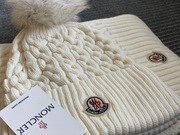Moncler Czapka Szalik Jenot Naturalny Pompon