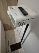 Hojocojo projector with stand and remote control