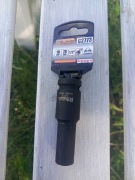 Klucz M10 12- kątny Yato nowy