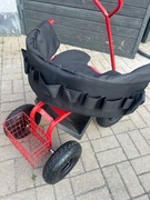 Wózek ogrodowy z siedziskiem 