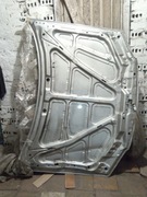 Mazda 323F - fabryczna maska srebrna