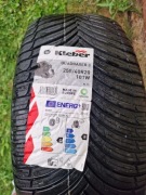 Kleber Quadraxer 3 – 255/40 R20 101W
