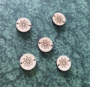 charms19 zawieszka drewno koraliki grawer 1,5 cm hand made