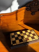 Szachy drewniane turniejowe - Polska - drewno - welurowe