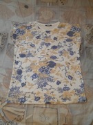 Bluzka w kwiatowy wzór rozm.M/L