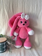 Ręcznie robiony królik z pluszowej włóczki amigurumi handmade
