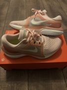 Nike Air Zoom Vomero 16 37,5 Buty sportowe