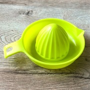 Ręczna wyciskarka do cytrusów