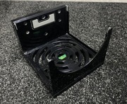 Uchwyt do powieszenia Xbox x na ścianie
