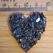 Karborund (wisiorek-serduszko)