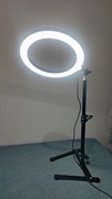 Lampa ring stojąca kosmetyczna 