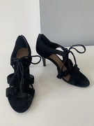 Esprit sandałki boho wiązanie zamsz 36