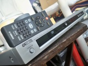 srebrny odtwarzacz Yamaha DVD-S661, poprzednik DVD-S663 hdmi USB DivX Ultra