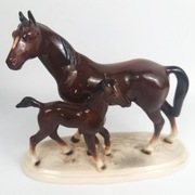 Konie: klacz źrebak Hertwig Katzhutte Niemcy Turyngia lata 70te 