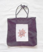 mała torba na zakupy, czarna torba z dżinsu, ciemna szoperka