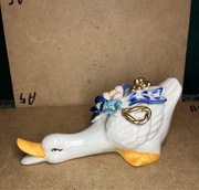 kaczka figurka ceramiczna kwiatki kokardka 