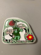 Żwirek i muchomorek i wodnik szuwarek, magnes na lodówkę, malowany kamien