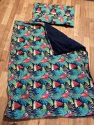 Komplet kołderka z poduszką papugi arbuzy