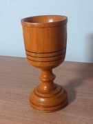 Duży drewniany kielich