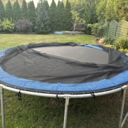 Trampolina z siatką wewnętrzna