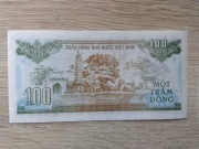 44. Banknot 100 dong Wietnam
