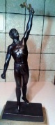 Figura,rzeźba olimpijczyka z lat 20-tych.XX.w.