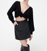 Czarna spódniczka z imitacji skóry CROPP r. M 