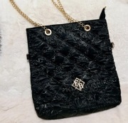 Torba z łańcuszkami na ramię 