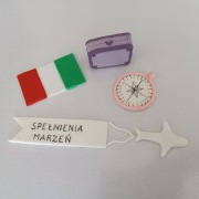 Podróże samolot na tort flaga Włoch walizka